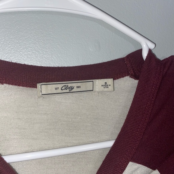 Obey baseball top - Picture 2 of 3